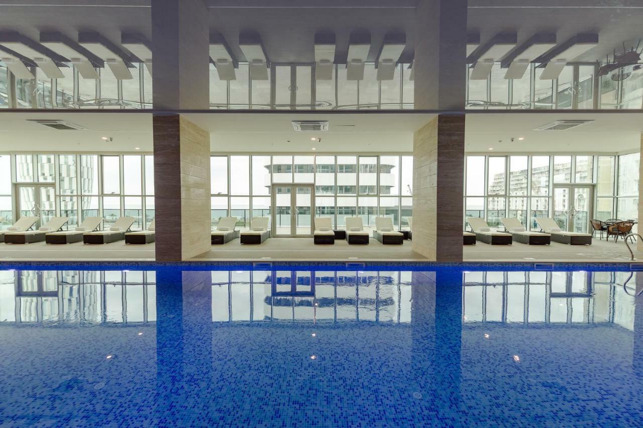 Best Western Premier Batumi Exterior photo The pool at the 1018