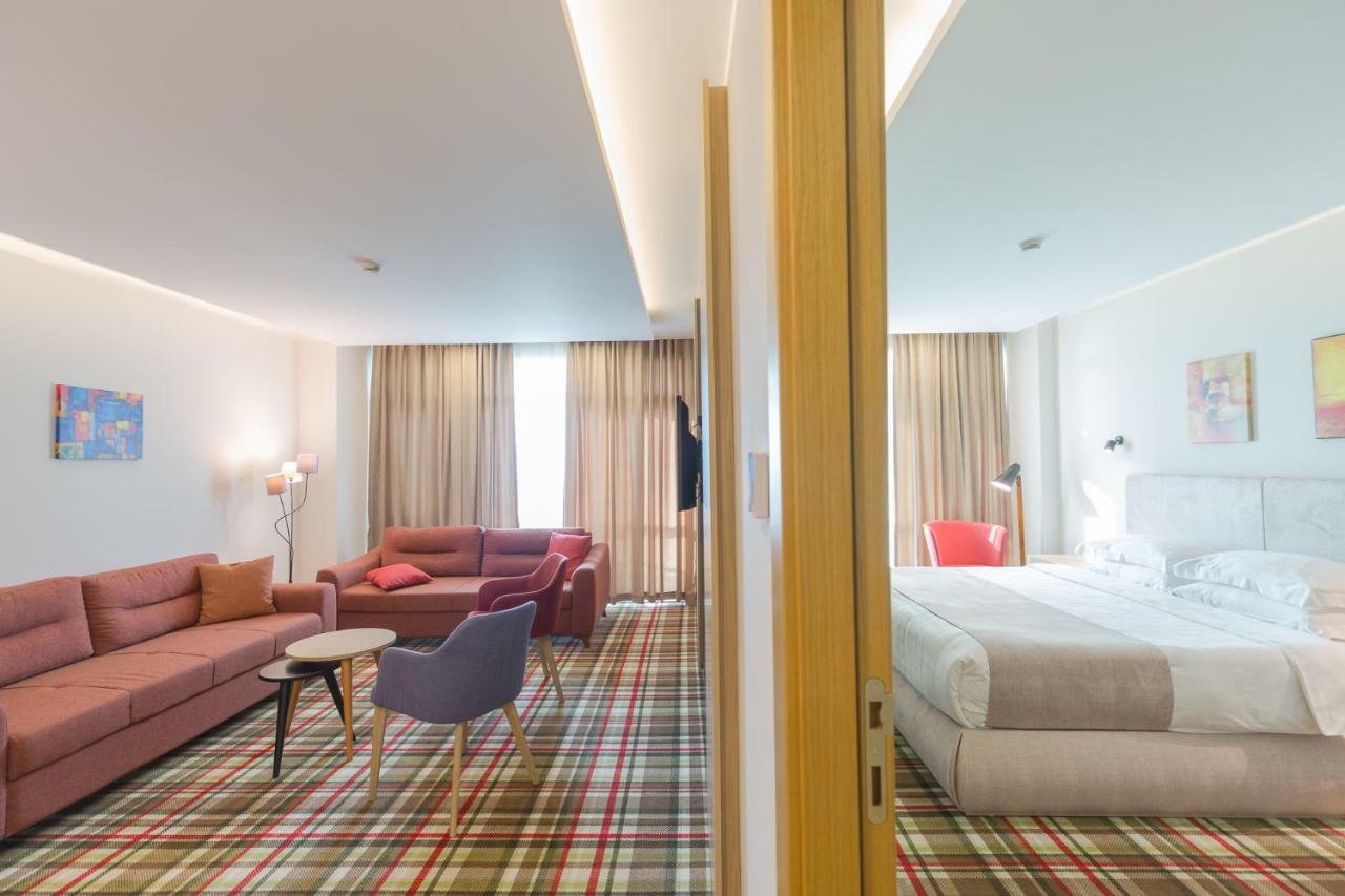 Best Western Premier Batumi Exterior photo Suite